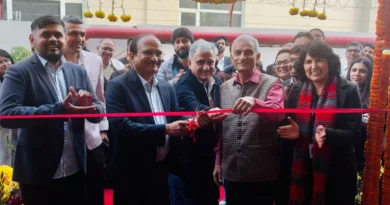 HAI2Y1RaMAAx1y5_6980695012052